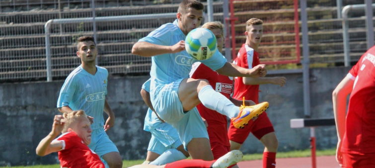 14:00 Traditionsspiel Fußball