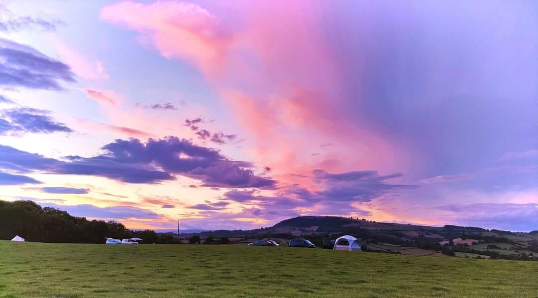 Red sky at night. - Vine House Farm