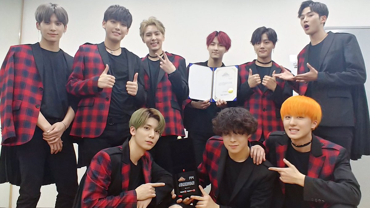 SF9 consiguen el primer premio de su carrera en Seoul Success Awards
