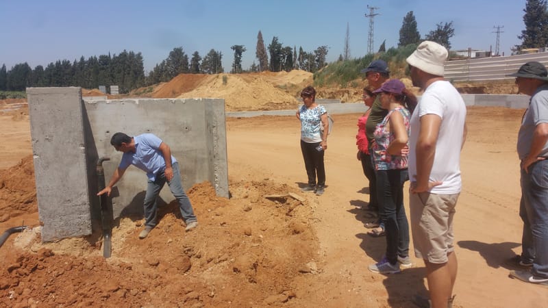 קיבוץ ניצנים - סיור מנהלת