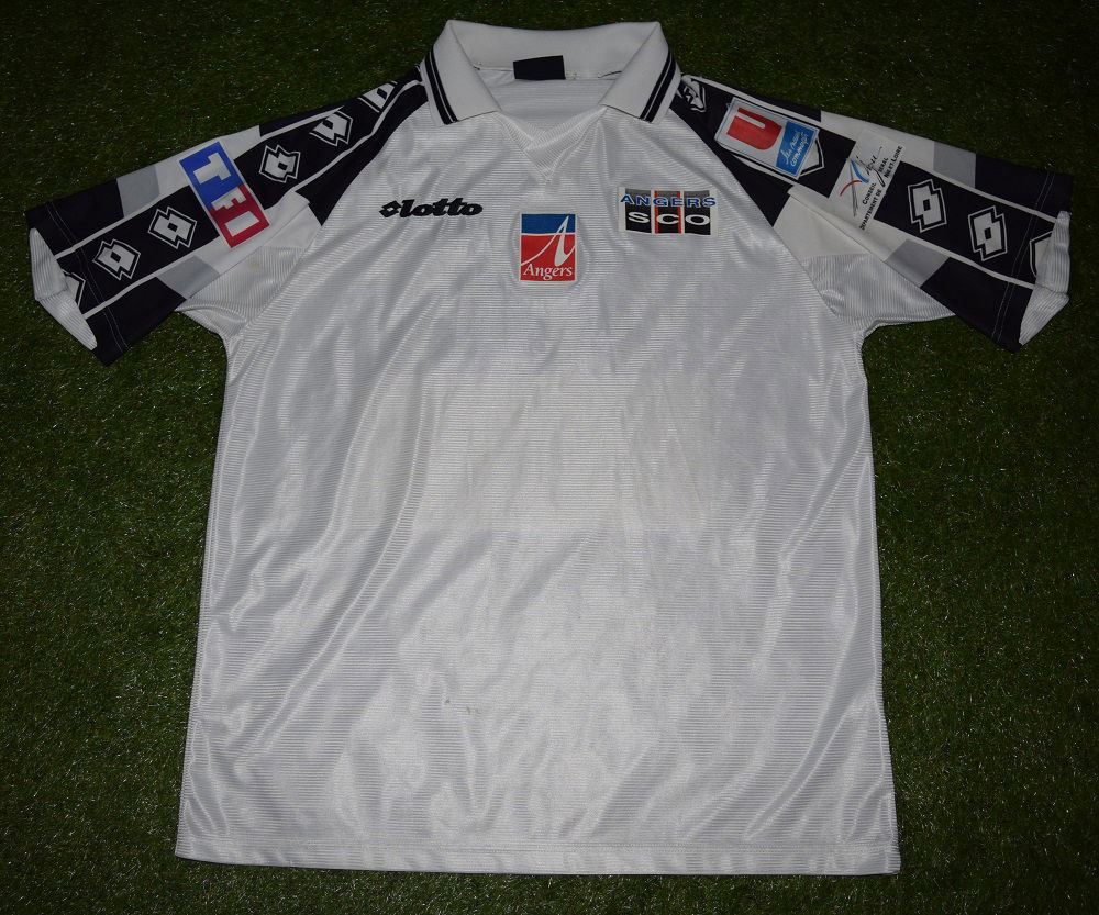 Maillot Domicile manches courtes milieu de saison 2001-2002