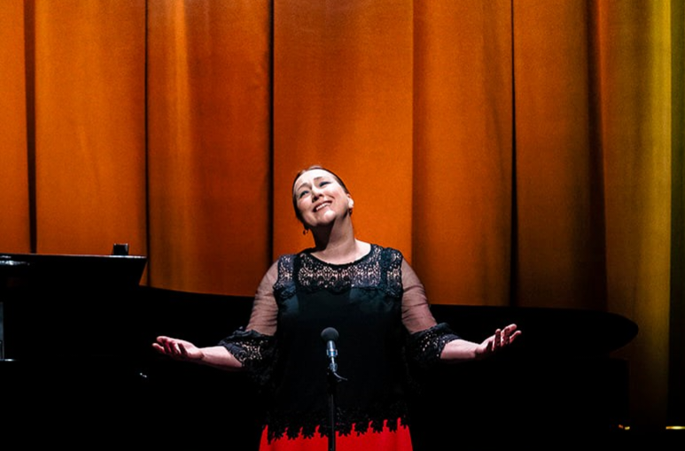 ProART Entrevista: a soprano Sandra Medeiros revela como tem sido sua trajetória pelo universo musical