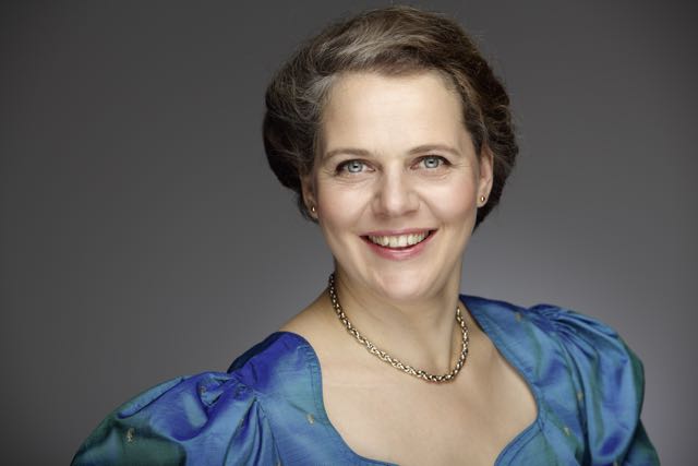 Isabel Schau