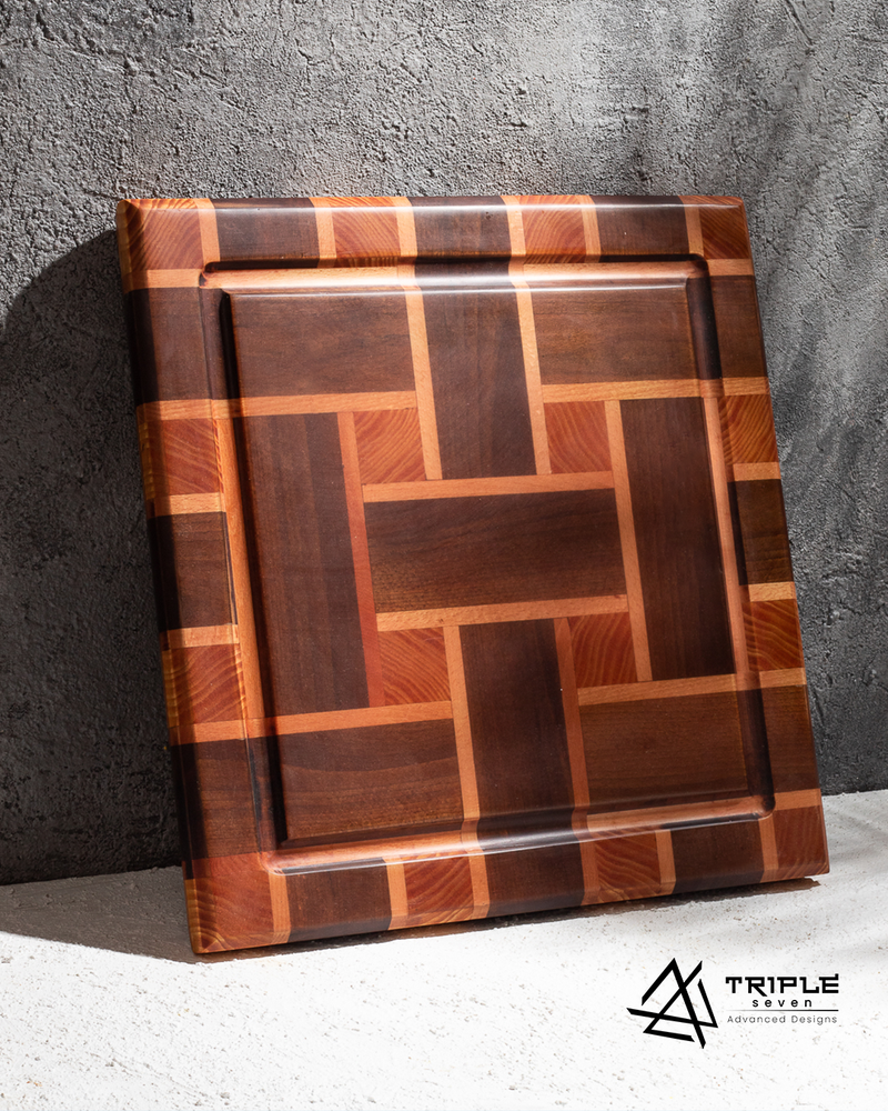 Live Edge Cutting Board 777 Advanced Designs