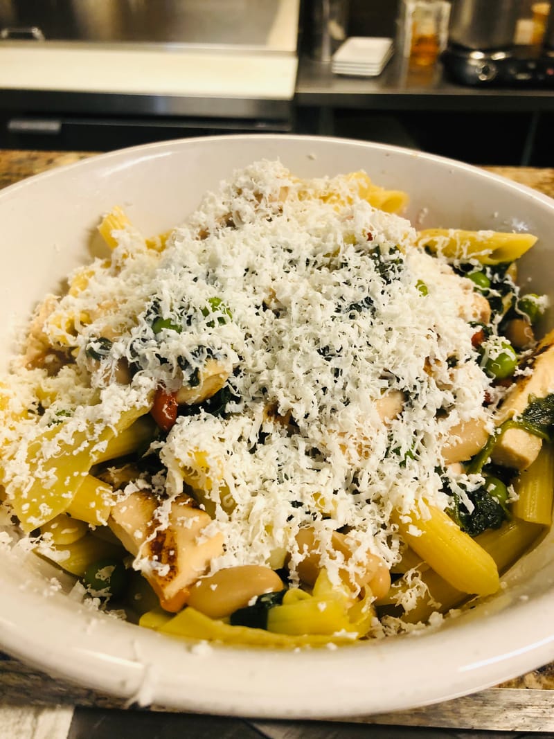 TUSCAN CHICKEN PASTA
