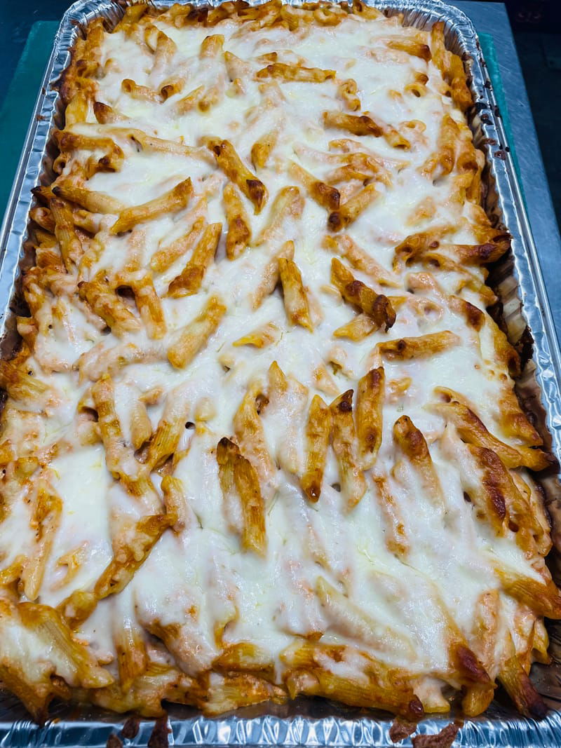 Grandma's Baked Macaroni Full Pan (20"x12"x4")