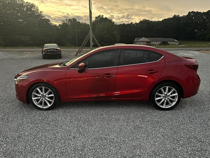 Leon's Autobody & Sales LLC Leon's Auto Sales LLC