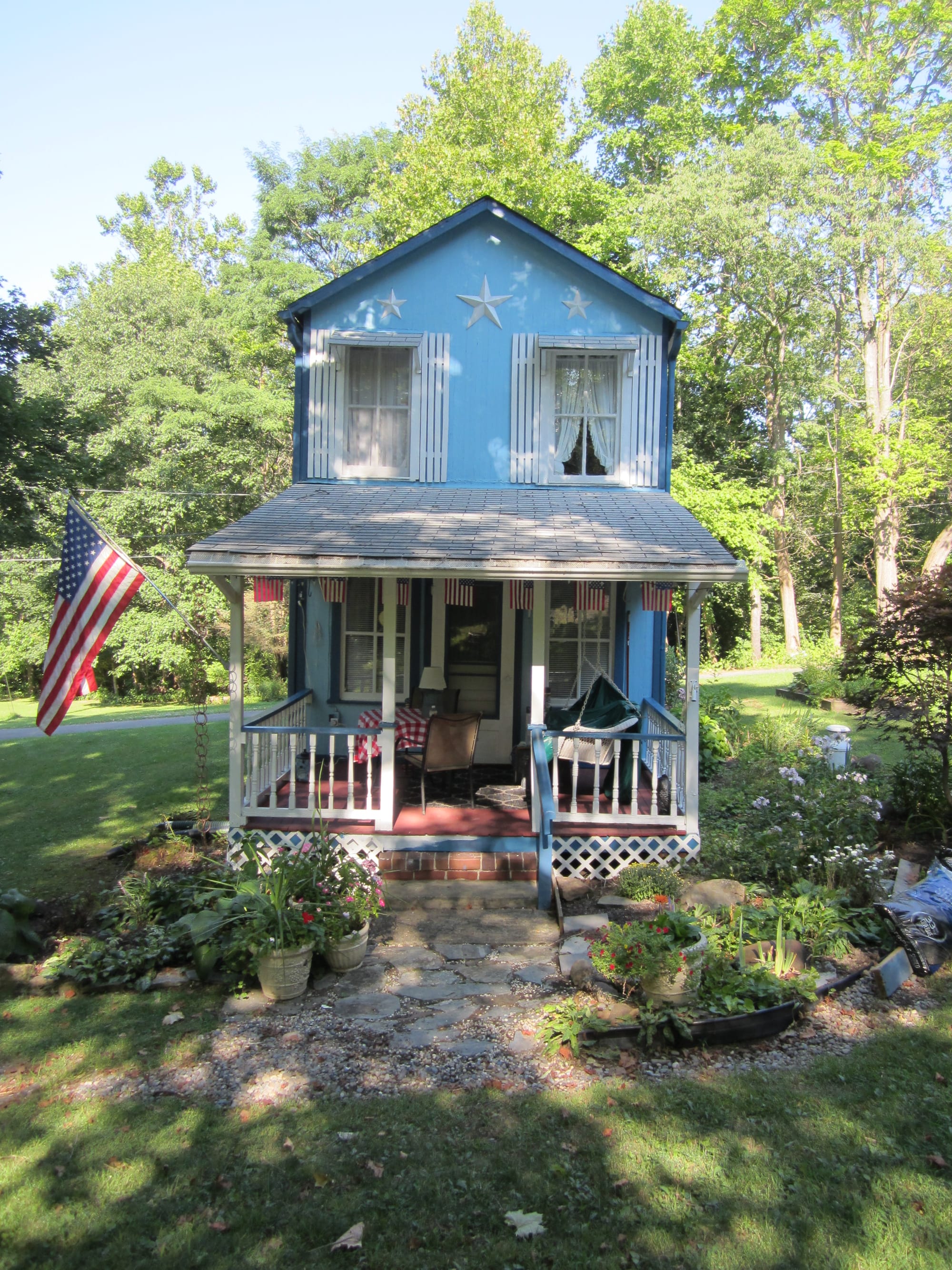 COTTAGE #7