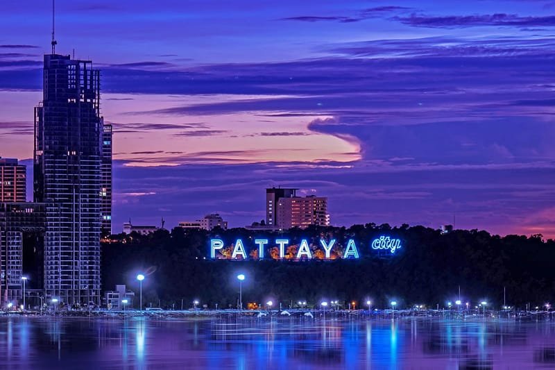 (c) Luxury-property-pattaya.com
