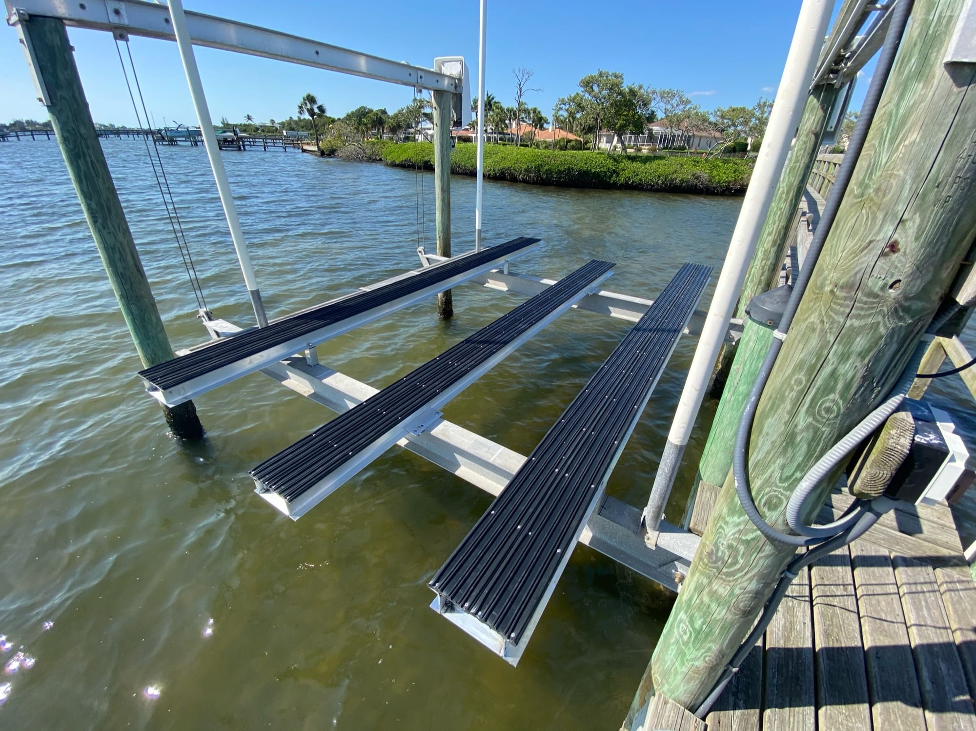 Pontoon Bunks - Nautical Boat Lifts