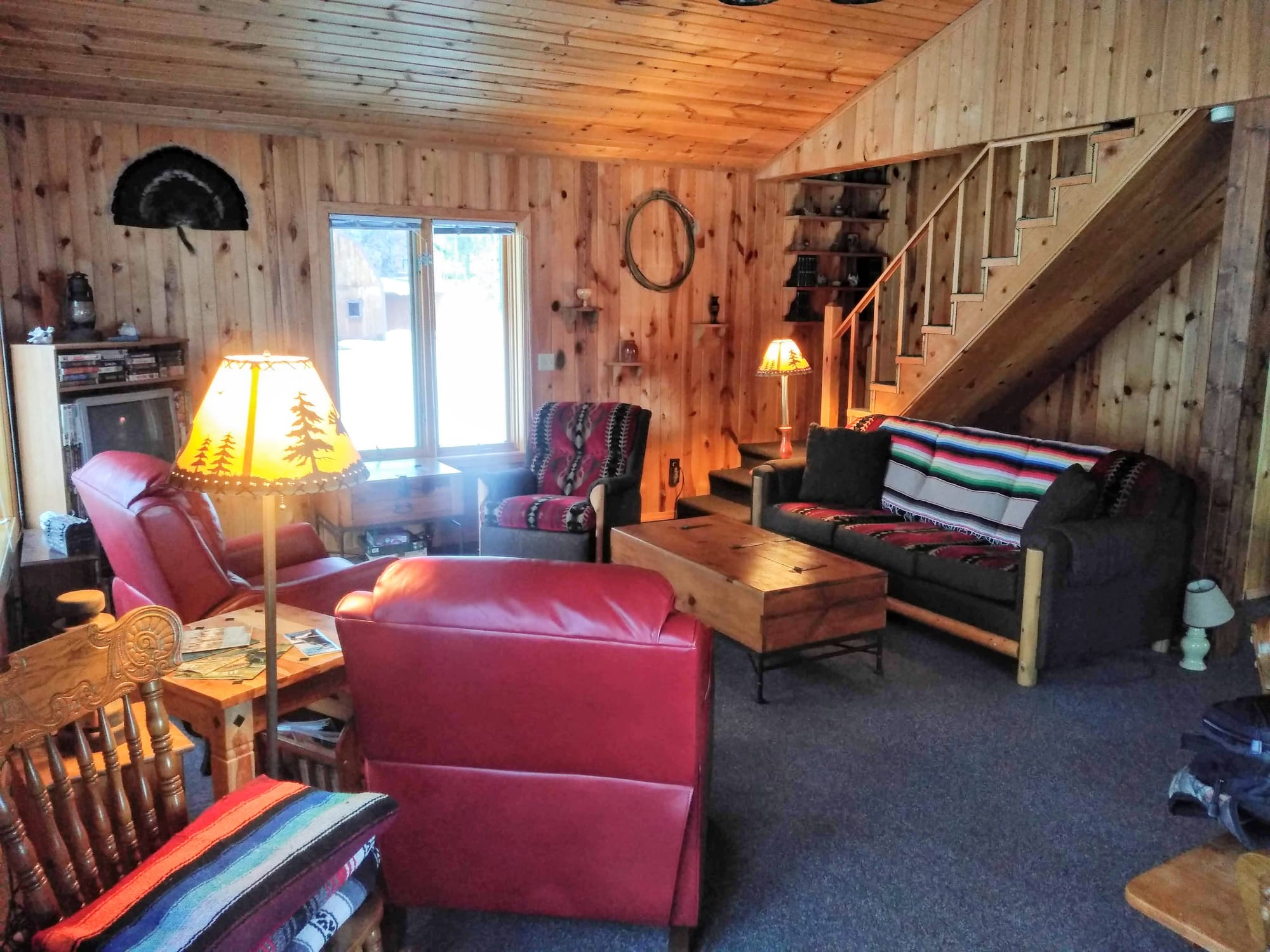 SPEARFISH CANYON SKYELODGE & HIGH COUNTRY LODGE ESCAPE TO SPEARFISH