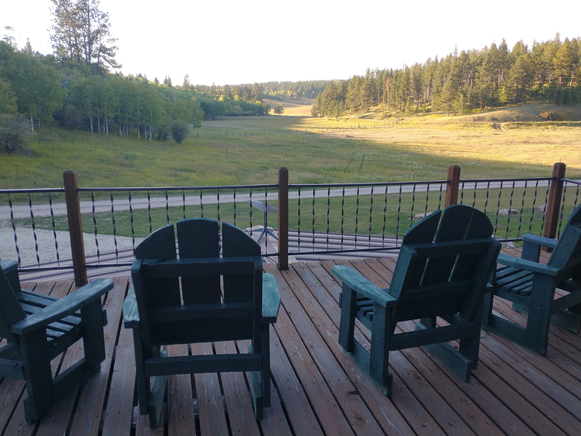 SPEARFISH CANYON SKYELODGE & HIGH COUNTRY LODGE ESCAPE TO SPEARFISH