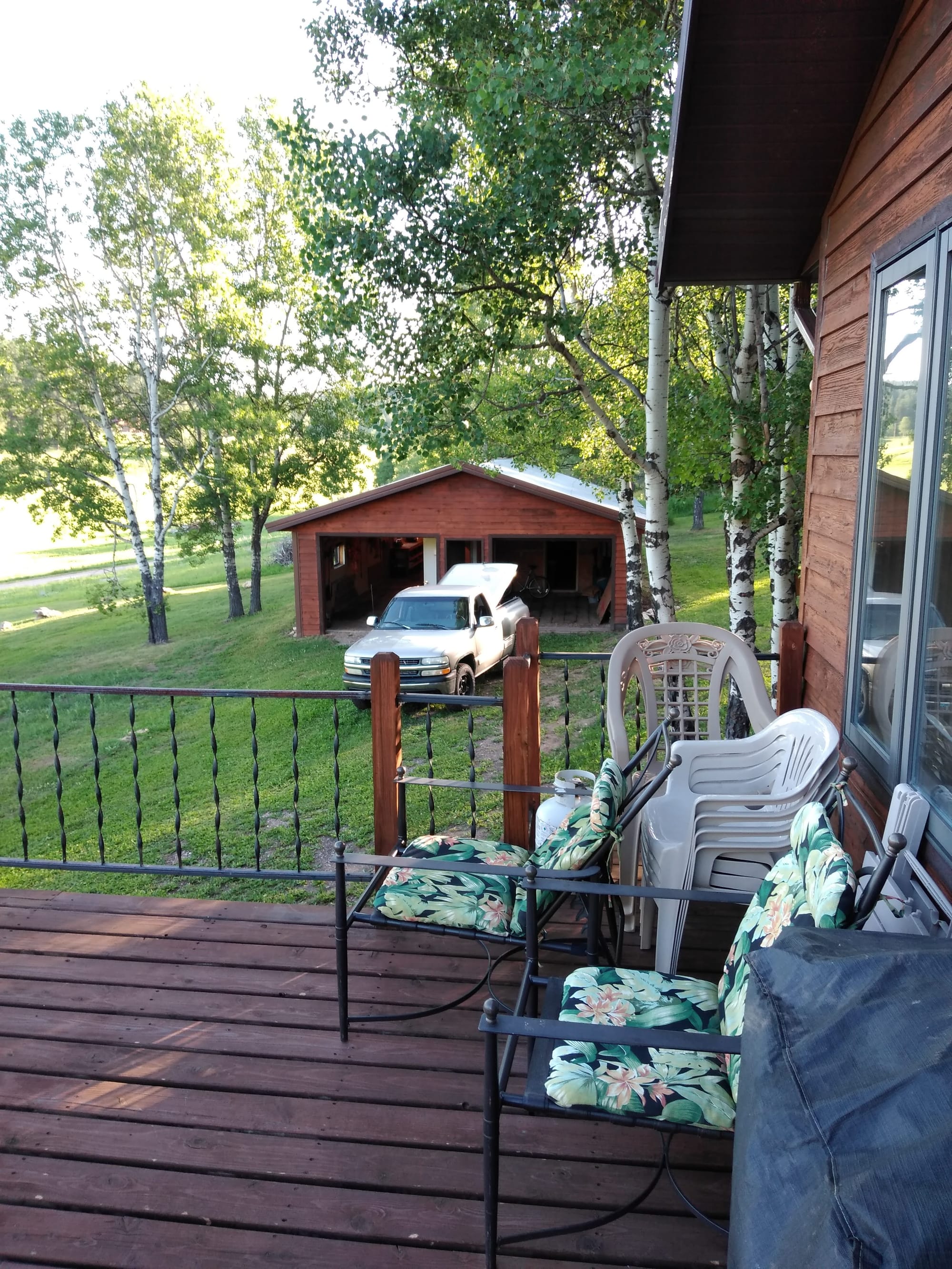 SPEARFISH CANYON SKYELODGE & HIGH COUNTRY LODGE ESCAPE TO SPEARFISH