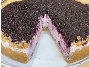 Blueberry Crumble Cheesecake - Medium