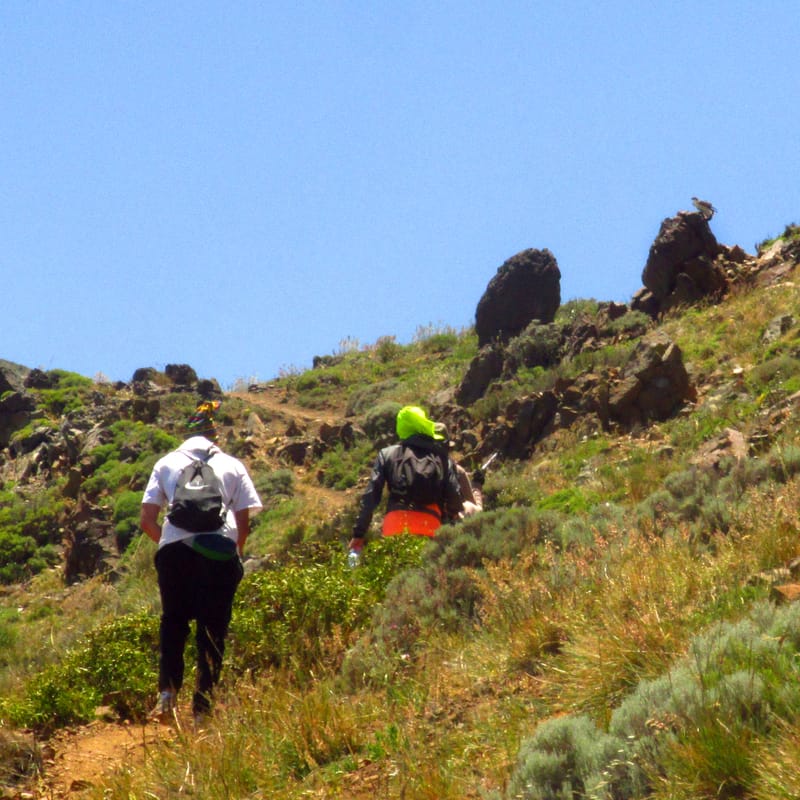 GUÍA DE MONTAÑA PARA CUMBRES MEDIAS [PROXIMAMENTE]