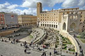 LECCE, Città gentile. testo e versi di M.Gabriella de Judicbus